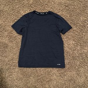 dark blue t shirt